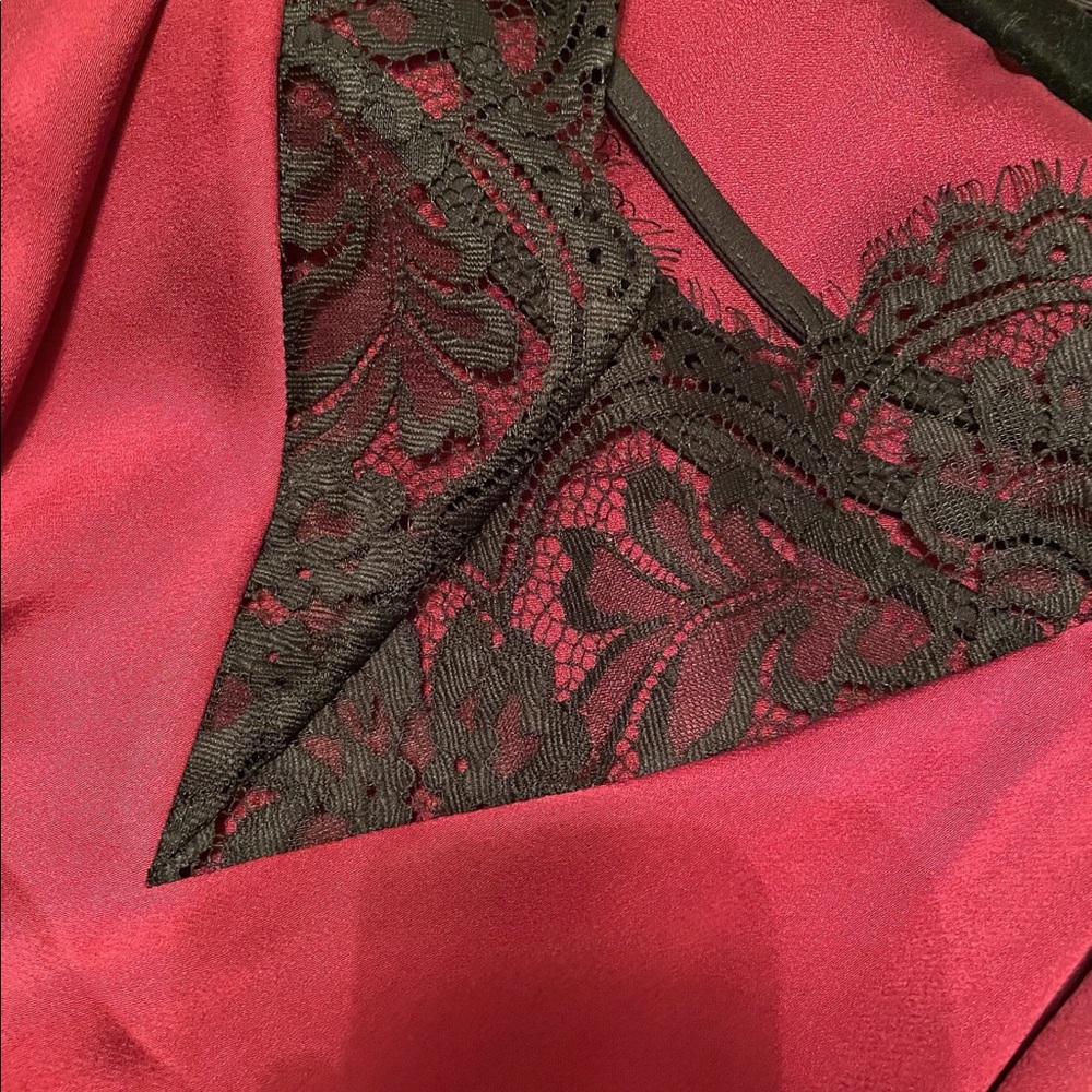 Express silk-like lace tank top